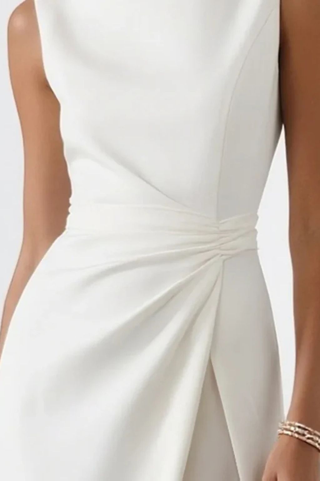 Tamara | Sculpted Elegance Maxi Dress