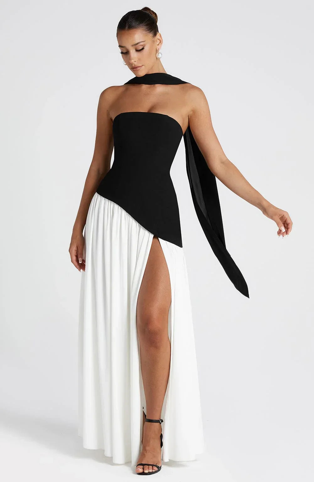 Aurelia | Sculpted Grace Maxi Dress