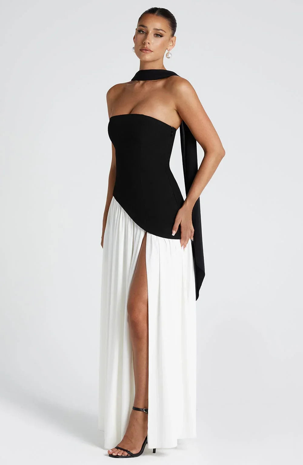 Aurelia | Sculpted Grace Maxi Dress